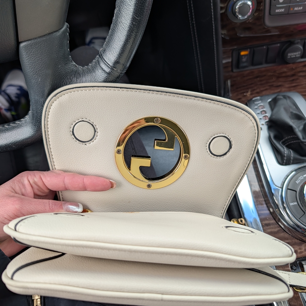 Gucci Blondie leather Crossbody , Clutch Or Shoulder Bag - Picture 3 of 6